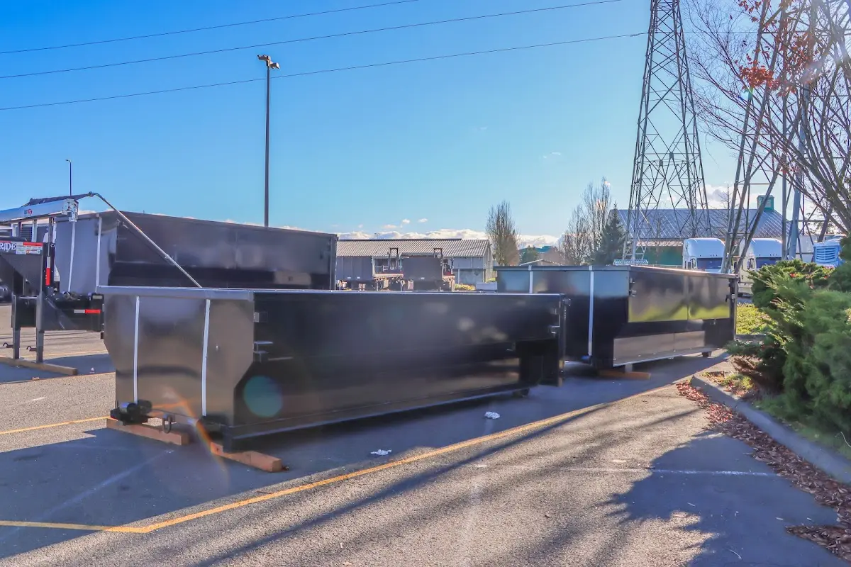 Professional dumpster rental and junk removal service in Country Club Hills